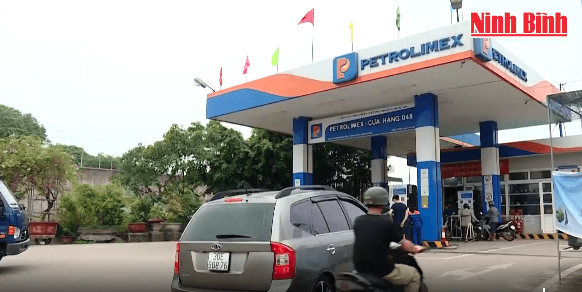 Sử dụng xăng sinh học E10 góp phần bảo vệ môi trường