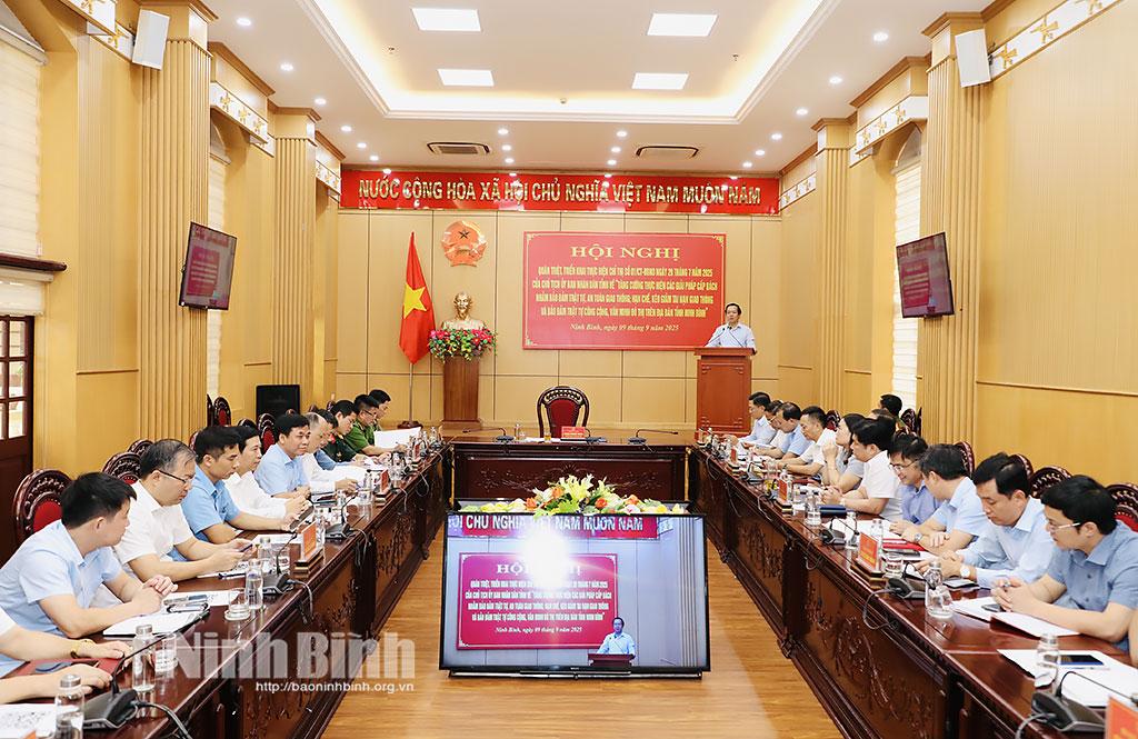 Quang cảnh hội nghị.