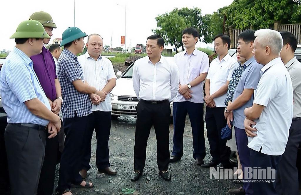 Đoàn Kiểm tra thực địa Dự án “Cải thiện cơ sở hạ tầng đô thị nhằm giảm thiểu tác động của biến đổi khí hậu 4 tỉnh ven biển Bắc Trung Bộ"- Tiểu dự án Cải thiện cơ sở hạ tầng đô thị Phát Diệm (giai đoạn 1)