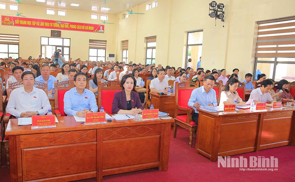 Các đại biểu tham dự hội nghị.