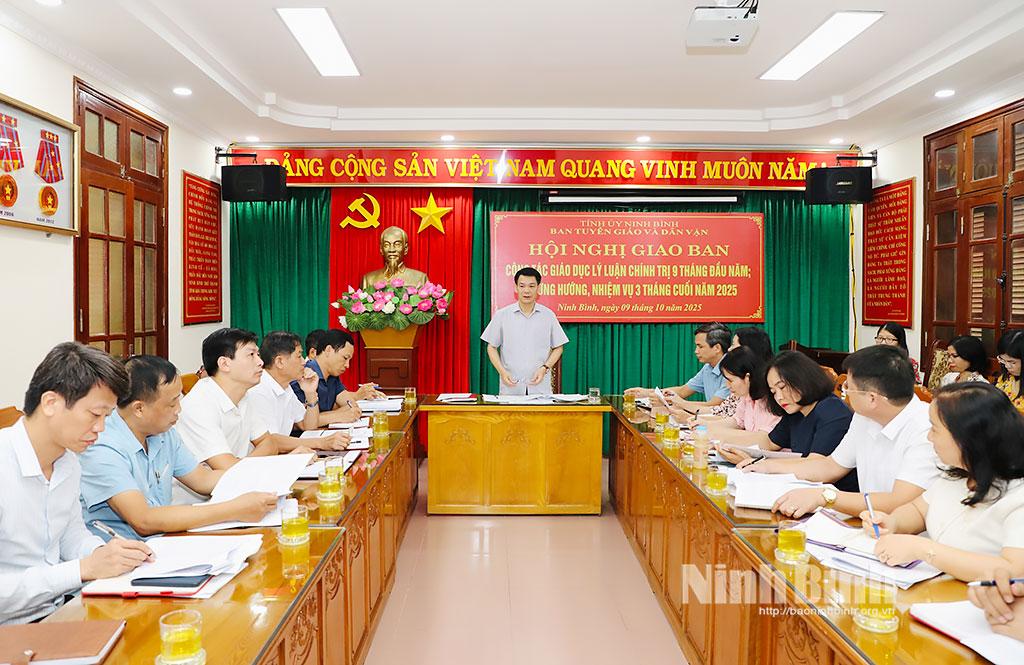 Quang cảnh hội nghị.