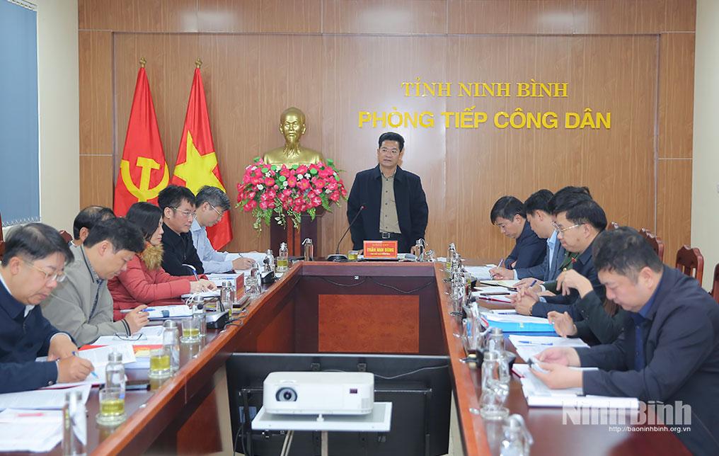 Quang cảnh buổi tiếp công dân