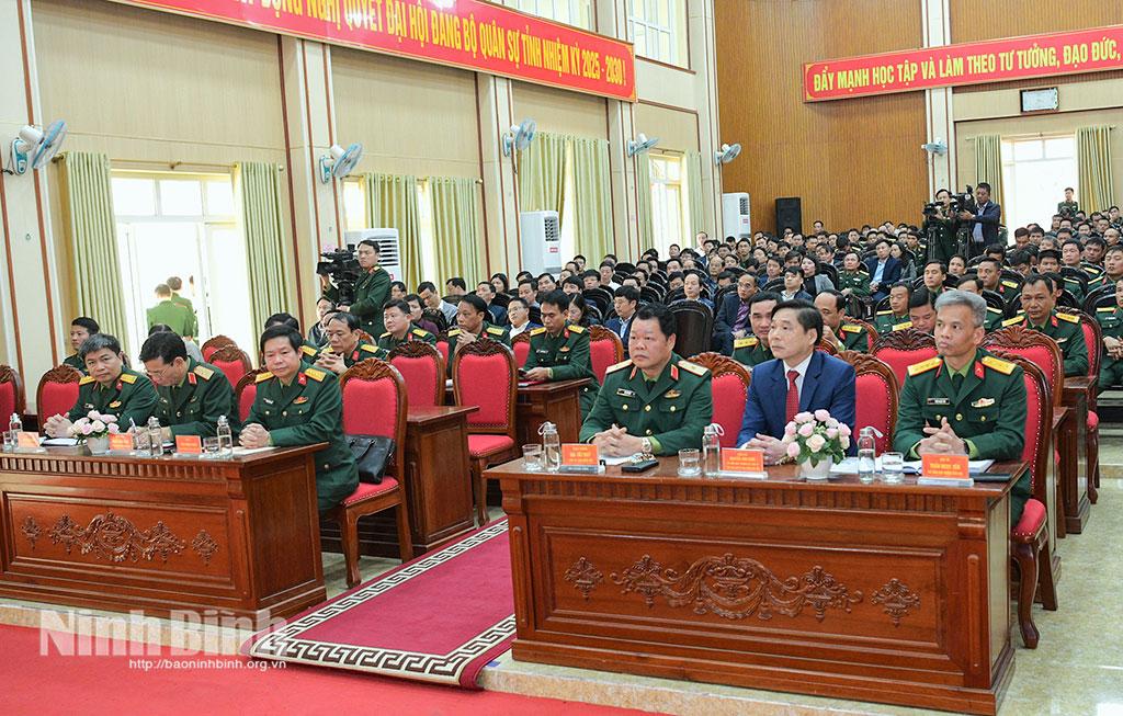 Các đại biểu dự hội nghị.