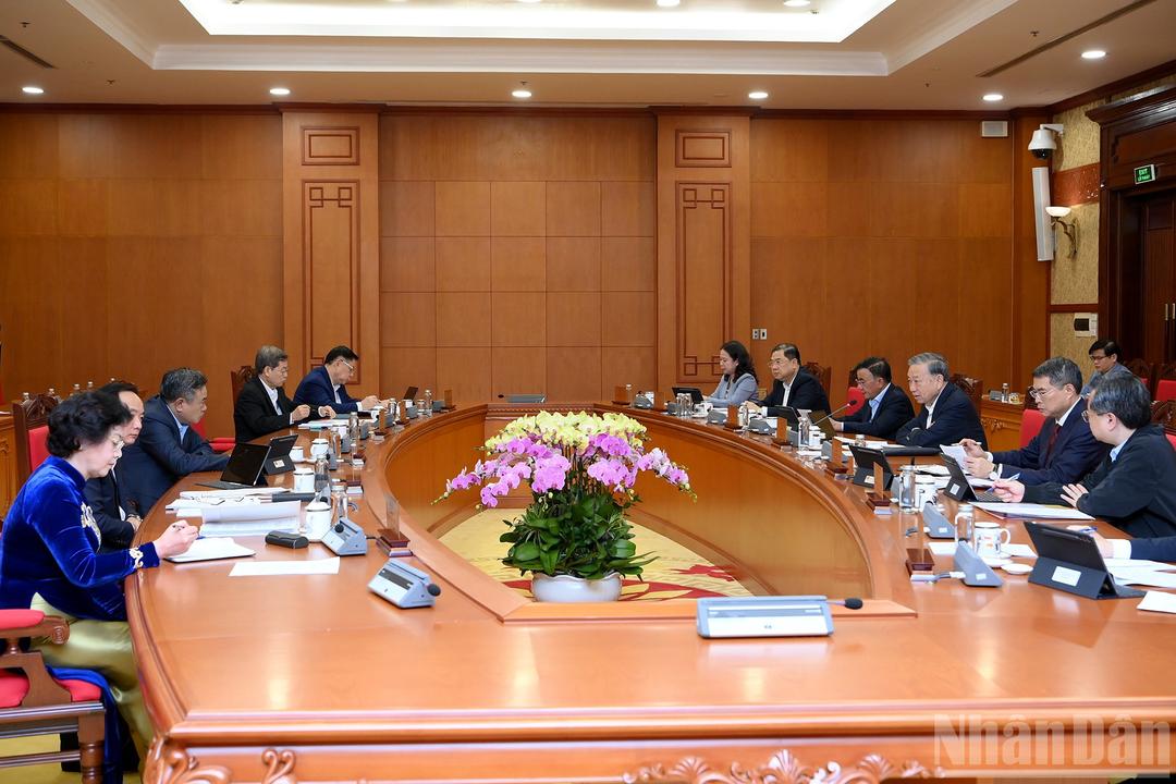 Quang cảnh phiên họp của Ban Bí thư về công tác tổ chức Tết Bính Ngọ 2026. Ảnh: Đăng Khoa