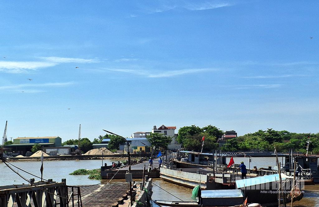 Cầu phao Ninh Cường dừng hoạt động từ 9 giờ ngày 21/7/2025 để chủ động phòng, chống bão số 3.