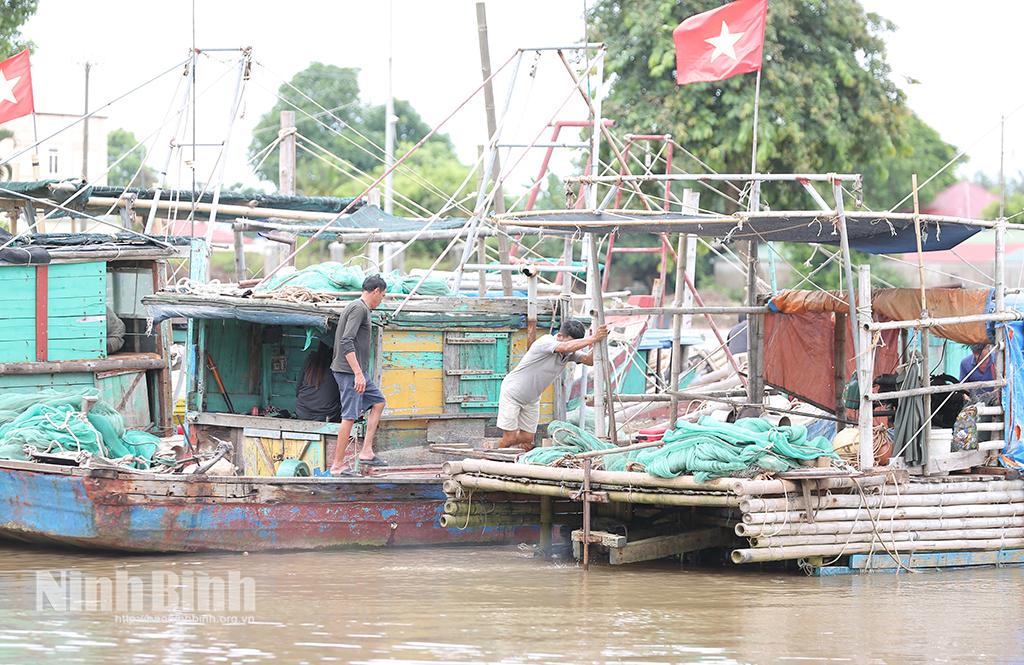Chủ động ứng phó bão số 3: Đảm bảo an toàn tuyệt đối cho tàu thuyền tại Cửa khẩu Cảng Hải Thịnh