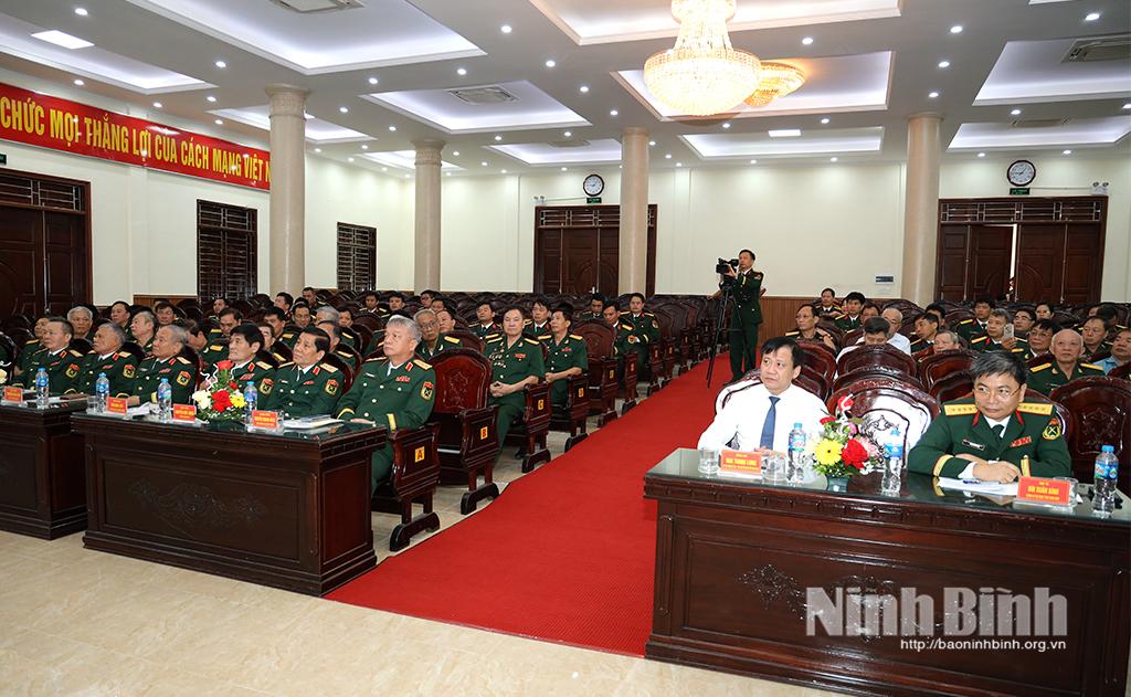 Các đại biểu dự buổi gặp mặt.