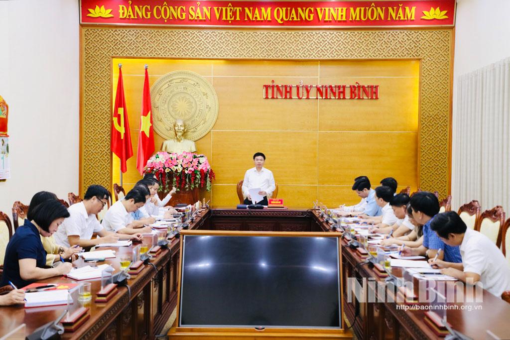 Các đại biểu dự hội nghị.