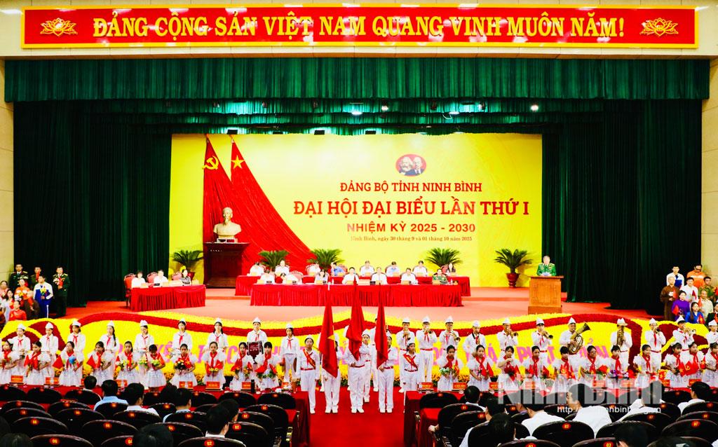 Quang cảnh buổi tổng duyệt.