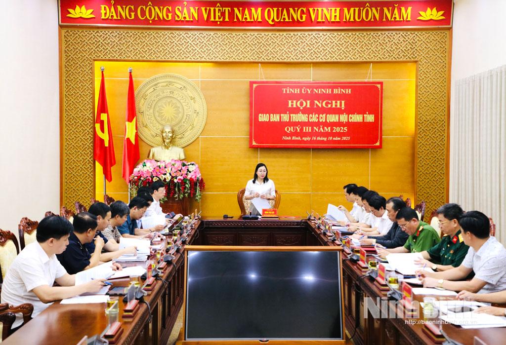 Quang cảnh hội nghị.