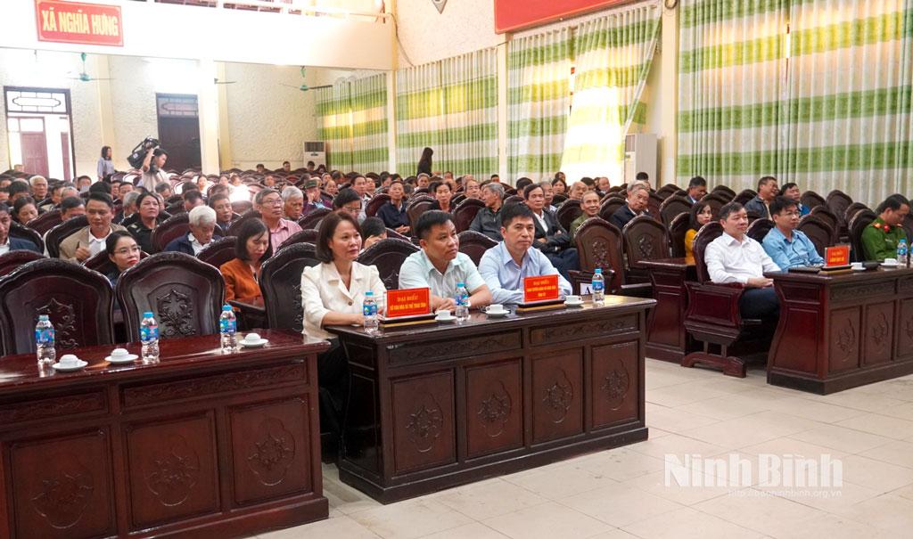 Các đại biểu dự hội nghị.