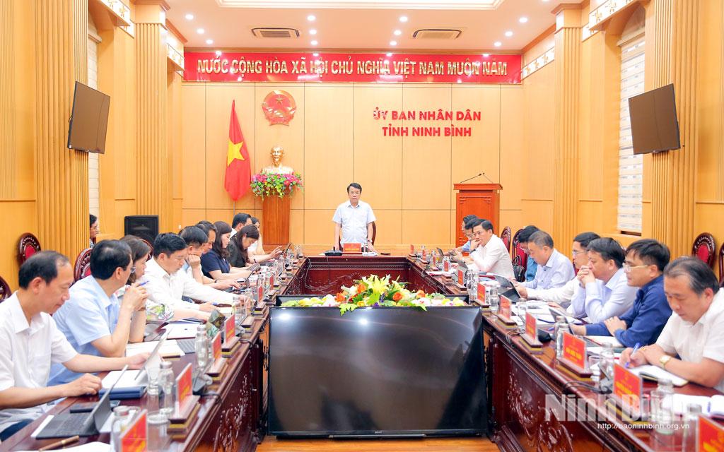 Quang cảnh phiên họp.