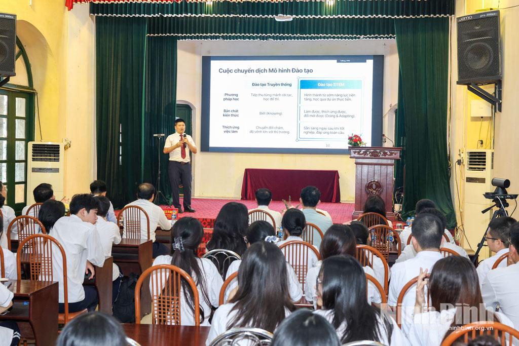 Quang cảnh hội thảo.