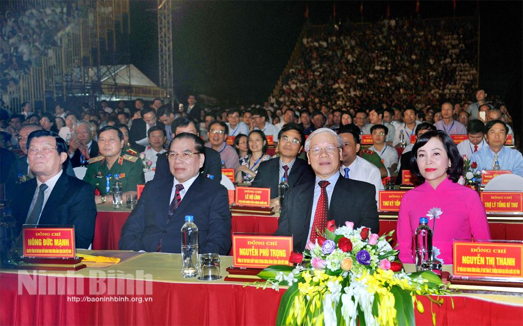 Một số hình ảnh hoạt động của các đồng chí lãnh đạo Đảng, Nhà nước với Ninh Bình, nhiệm kỳ 2015- 2020
