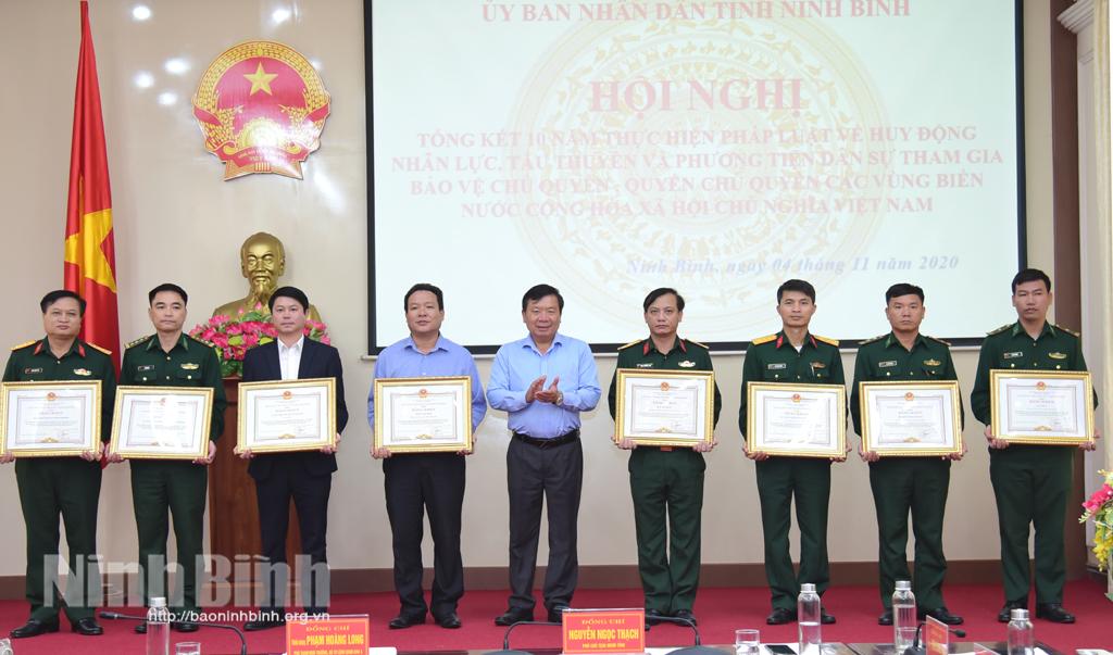 Tổng kết 10 năm thực hiện pháp luật huy động nguồn lực dân sự tham gia bảo vệ chủ quyền, quyền chủ quyền các vùng biển