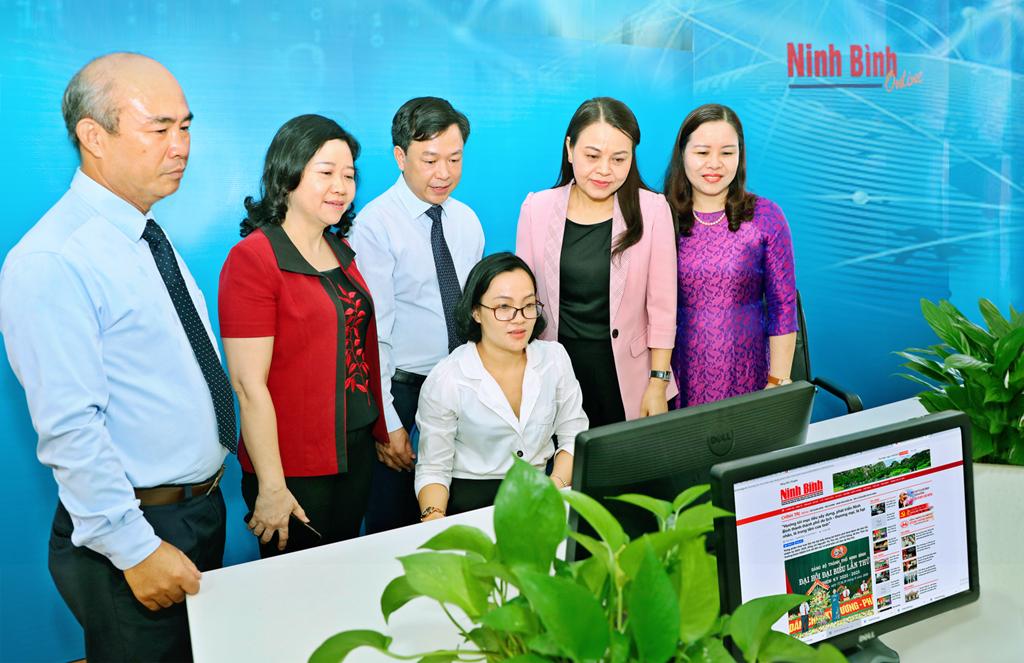 Đổi mới để hội nhập và phát triển