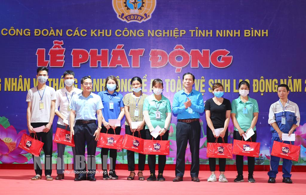 Phát động Tháng Công nhân năm 2021