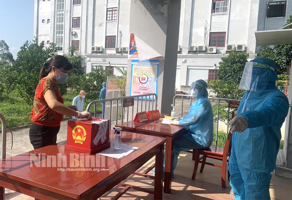 Một kỳ bầu cử "đặc biệt"