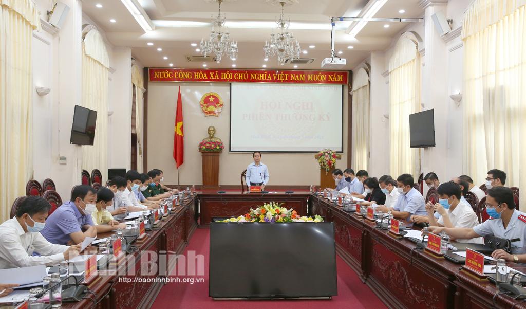 UBND tỉnh họp phiên thường kỳ tháng 5