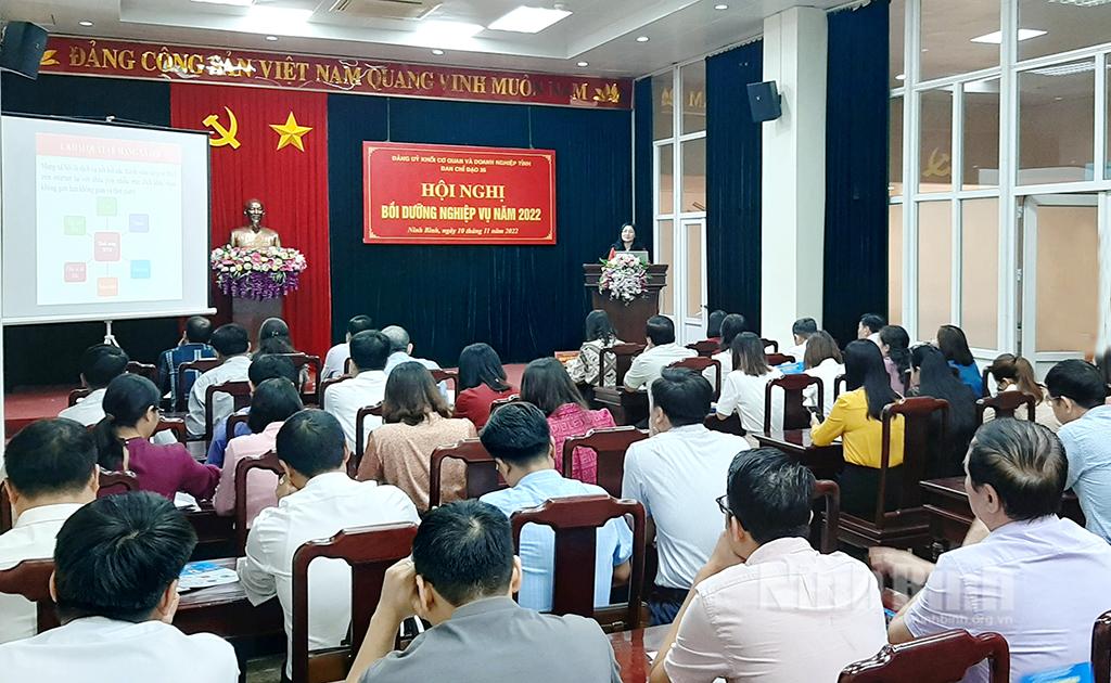 Bồi dưỡng nghiệp vụ cộng tác viên 35 Khối Cơ quan và Doanh nghiệp tỉnh