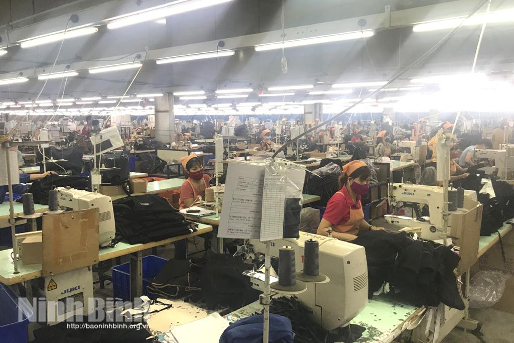 "Khát" lao động những tháng đầu năm