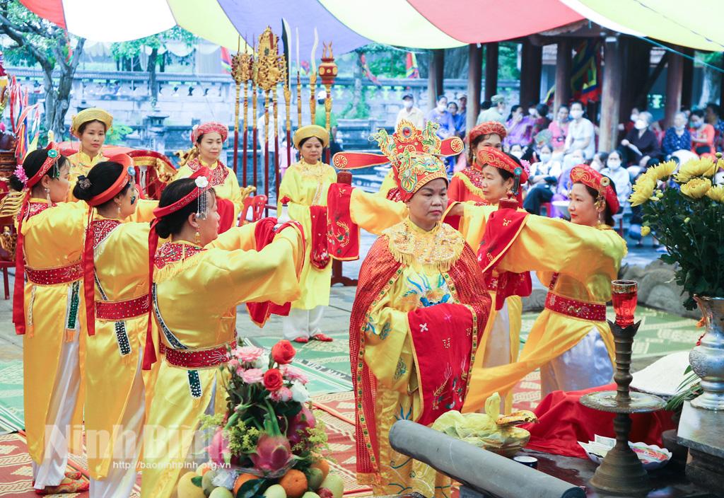 Tổ chức lễ hội đền Thái Vi