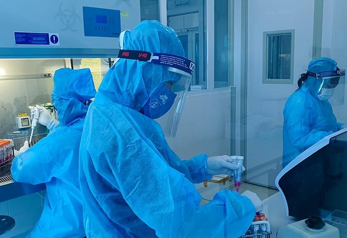 Sáng 7/9: Biến thể phụ BA.5 đang dần chiếm ưu thế, 3 yếu tố quan trọng trong điều trị COVID-19