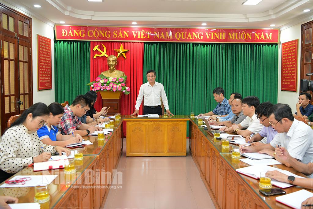 Giao ban công tác báo chí tháng 9