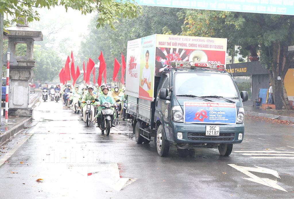 Mít tinh hưởng ứng Tháng hành động Quốc gia phòng, chống HIV/AIDS năm 2023