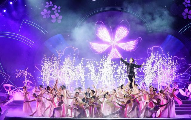 Điện Biên khai hội Hoa Ban