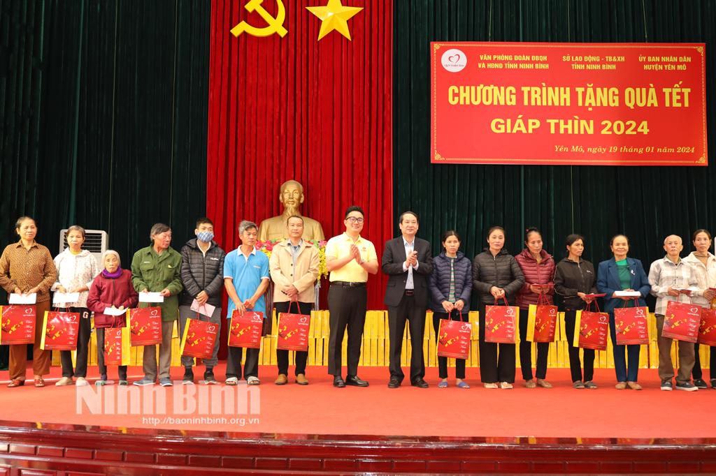 Chương trình tặng quà Tết Nguyên đán Giáp Thìn 2024 tại Yên Mô, Nho Quan