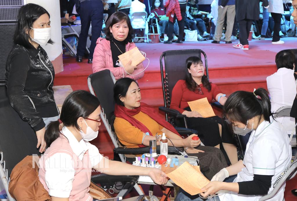 Chương trình "Lễ hội xuân hồng" tại thành phố Ninh Bình