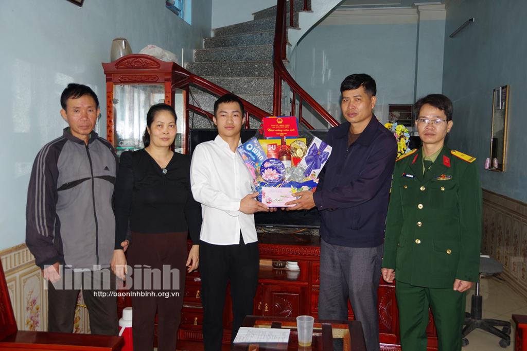 Mùa xuân nhập ngũ