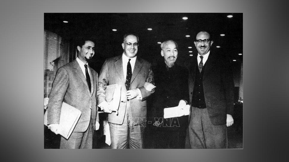 [Audio] Những câu chuyện kể về Hồ Chí Minh và câu chuyện ứng xử ngoại giao