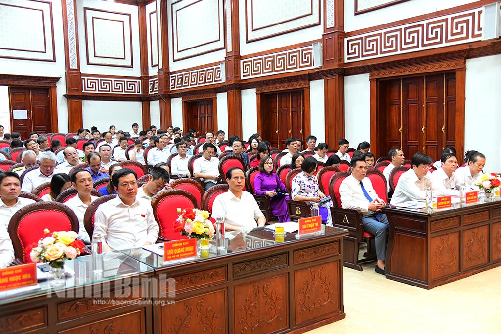 Kỳ họp thứ 17, HĐND huyện Hoa Lư khóa XX