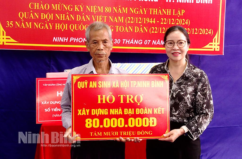 Khánh thành nhà đại đoàn kết cho thương binh
