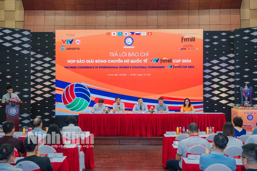 Họp báo Giải bóng chuyền nữ quốc tế VTV Ferroli Cúp 2024