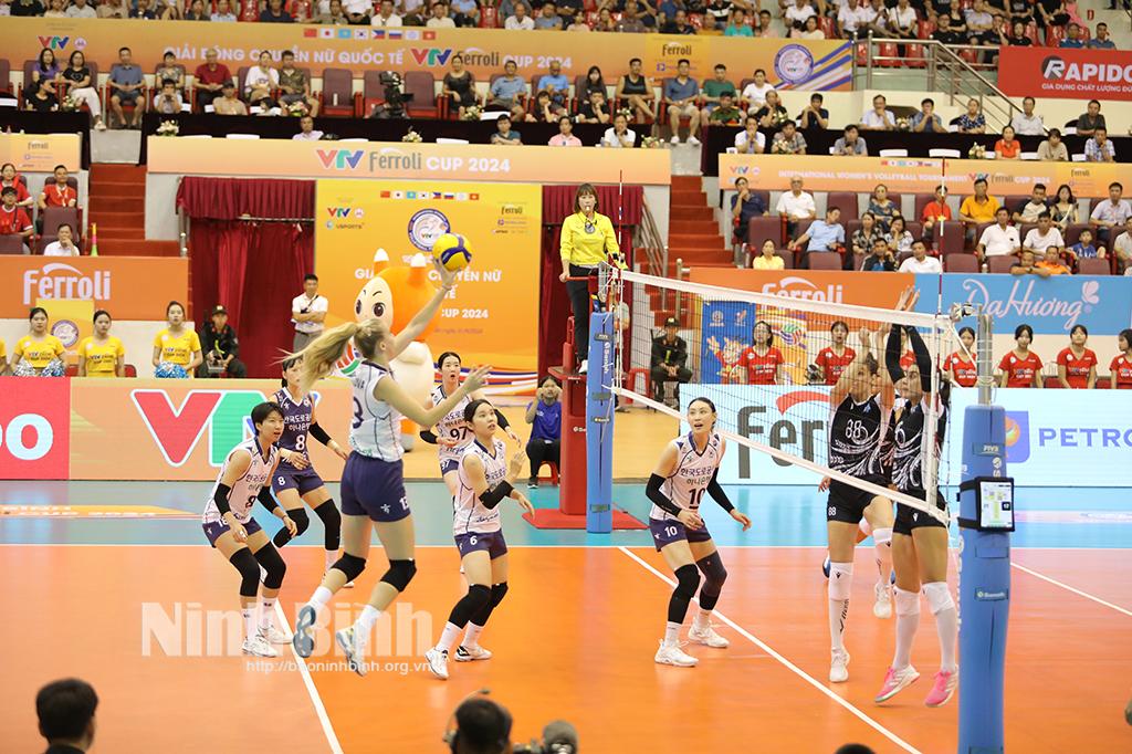Kết quả ngày thi đấu thứ 3 Giải Bóng chuyền nữ quốc tế VTV Ferroli Cup 2024