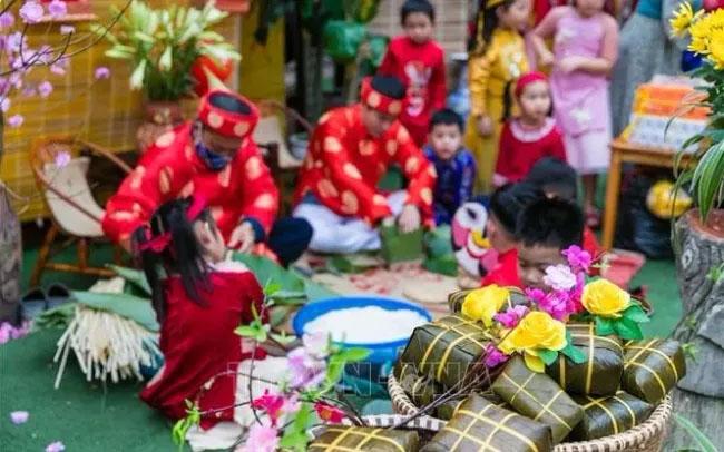 Bộ LĐTB&XH đề xuất phương án nghỉ Tết Nguyên đán năm 2025 liên tục 9 ngày. (Ảnh minh họa - Ảnh: NLĐ)