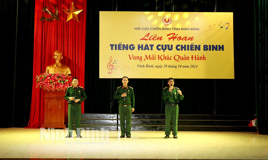 Tiết mục tham gia của đoàn tuyển CCB huyện Hoa Lư.