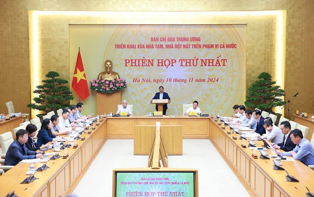 Phiên họp thứ nhất Ban Chỉ đạo Trung ương triển khai xóa nhà tạm, nhà dột nát trên phạm vi cả nước.