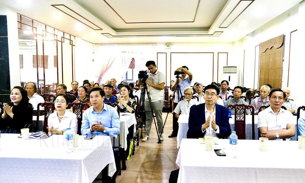 Các đại biểu dự hội nghị tập huấn.