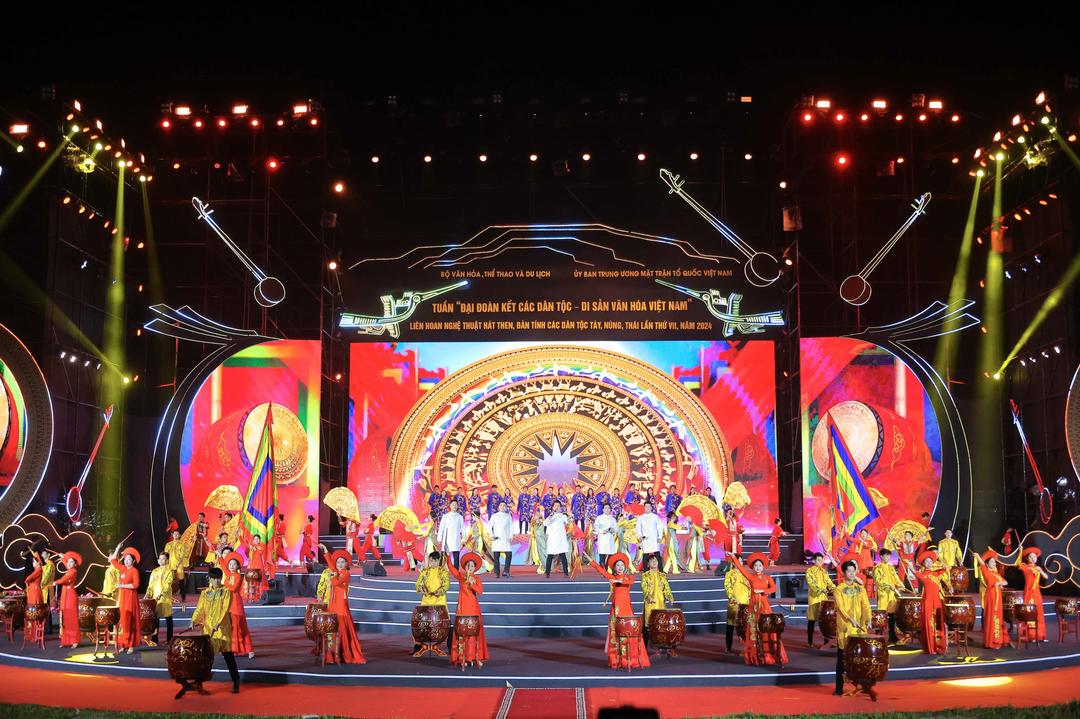 Tiết mục khai mạc Tuần Đại đoàn kết các dân tộc - Di sản Văn hóa Việt Nam 2024.