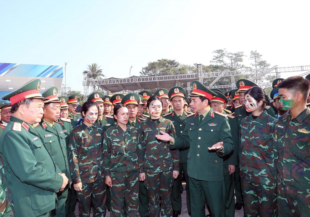 Đại tướng Phan Văn Giang, Ủy viên Bộ Chính trị, Phó Bí thư Quân ủy Trung ương, Bộ trưởng Bộ Quốc phòng kiểm tra công tác chuẩn bị Triển lãm Quốc phòng quốc tế Việt Nam 2024