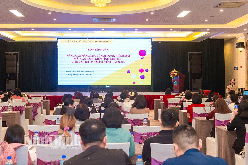 Quang cảnh lớp tập huấn.