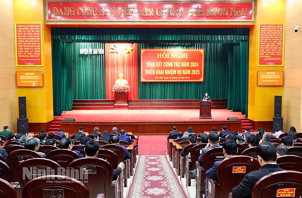 Quang cảnh hội nghị.