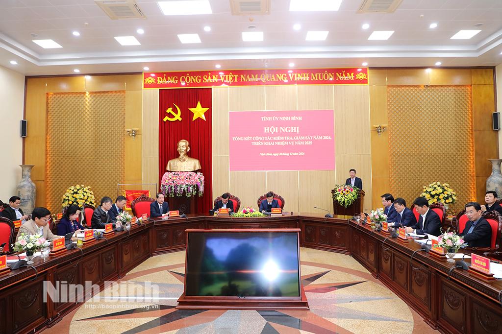 Quang cảnh hội nghị.