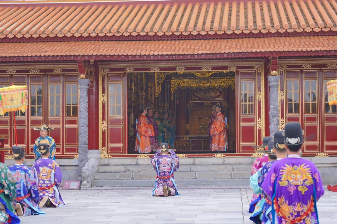 Tái hiện Lễ Thiết triều Nguyên đán tại điện Thái Hoà.