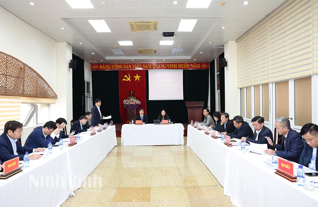 Quang cảnh hội nghị.