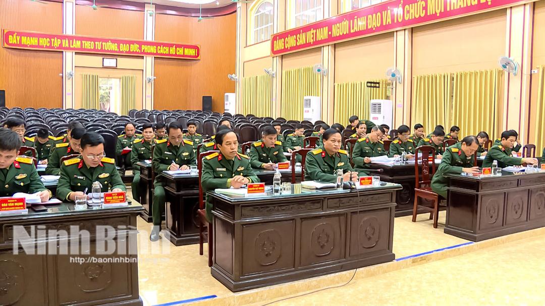 Các đại biểu dự hội nghị.